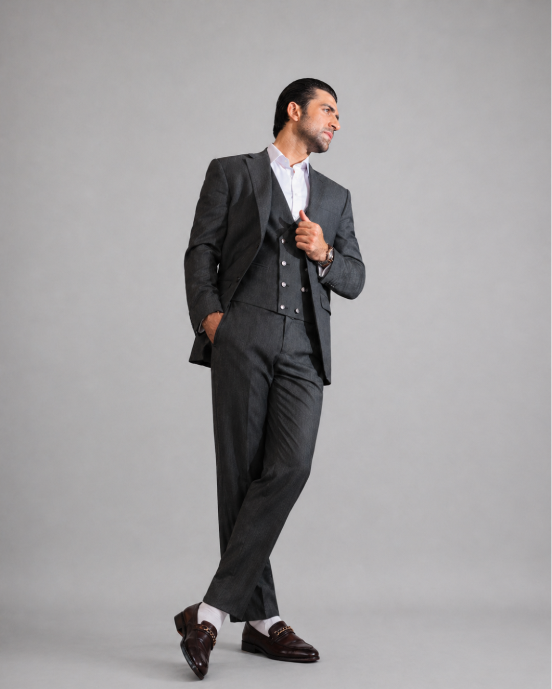 Giovanni Notch Lapel Wayward Dark Grey Suit